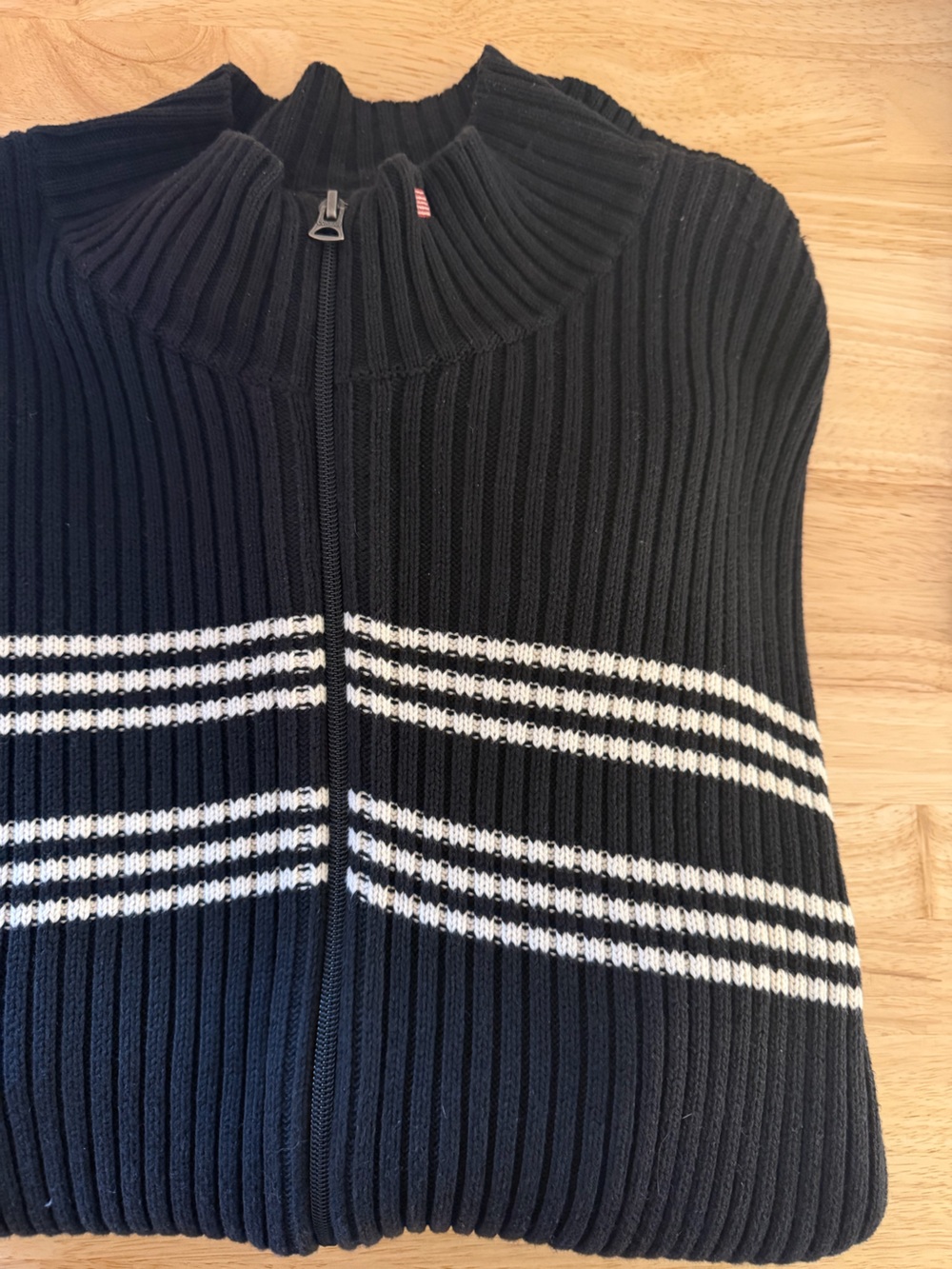 VTG RALPH LAUREN Y2K Men's Black Zip-Front Ribbed Sweater with White Stripe Deta
